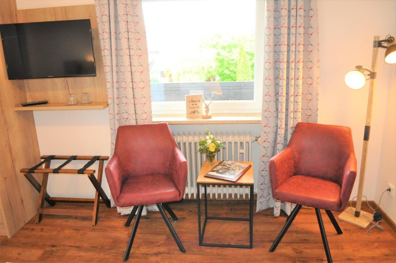 Hotel Garni Malerwinkl Бад-Хинделанг Экстерьер фото